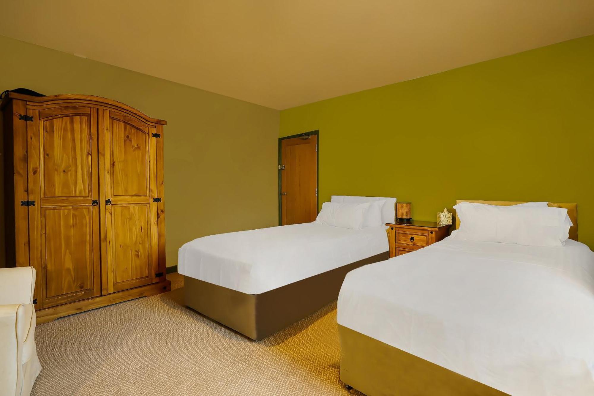 Oyo The White Horse, Ripon North Yorkshire Hotel Екстериор снимка